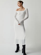 Schulterfreies, langärmliges Bubble-Strickkleid